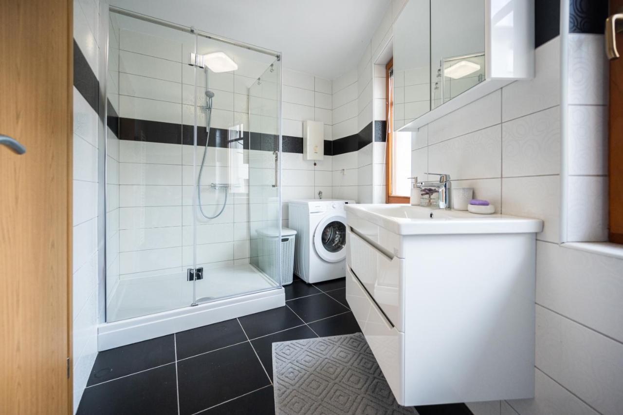 Duplex Apartment For Up To 12 People- Old Town Sarajevo Ngoại thất bức ảnh