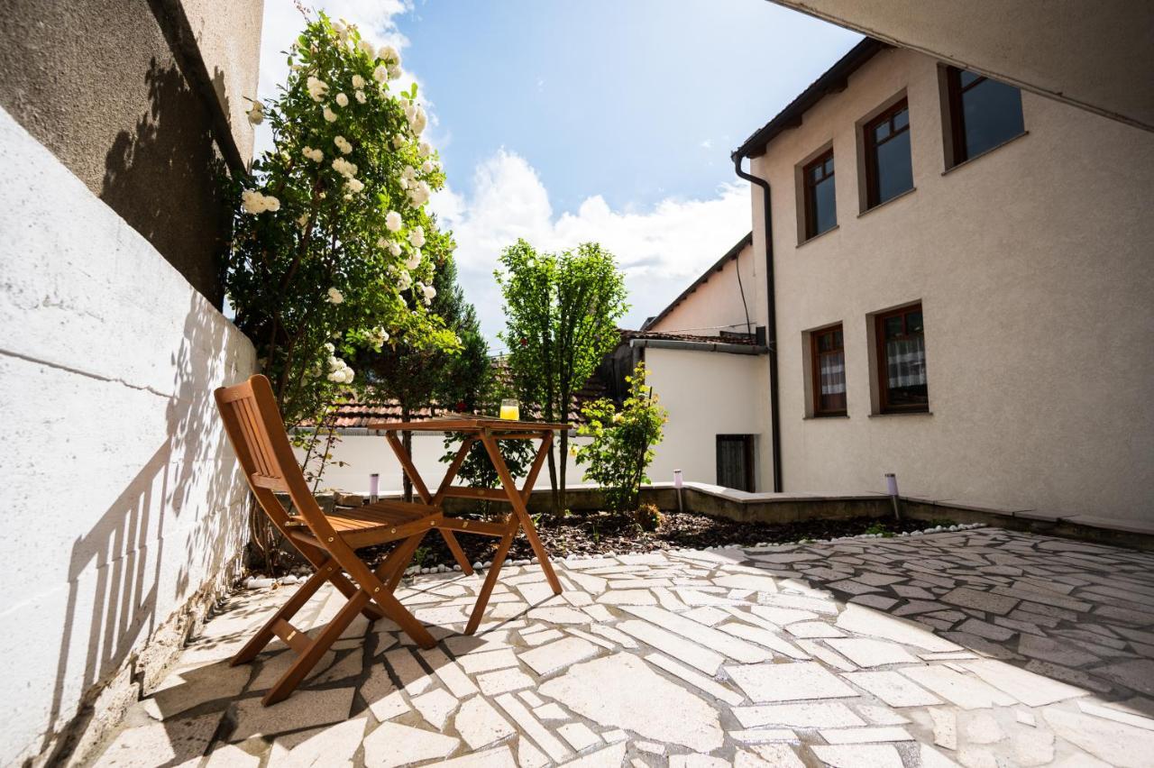 Duplex Apartment For Up To 12 People- Old Town Sarajevo Ngoại thất bức ảnh