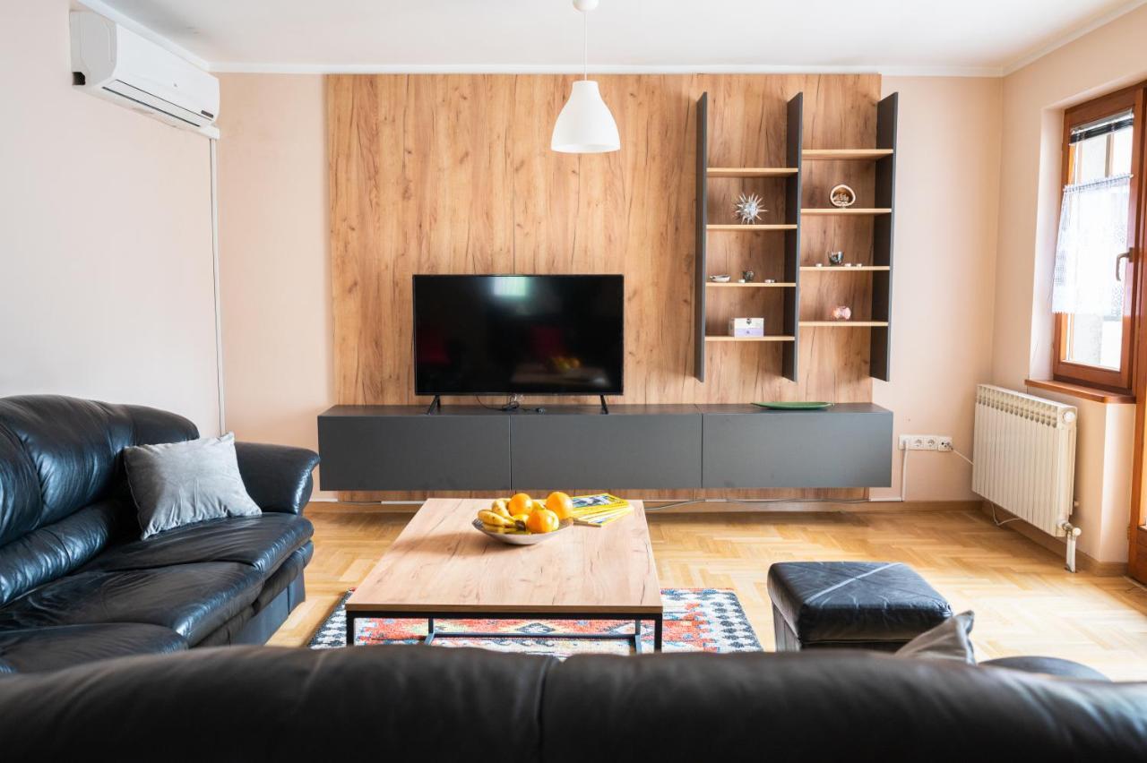 Duplex Apartment For Up To 12 People- Old Town Sarajevo Ngoại thất bức ảnh